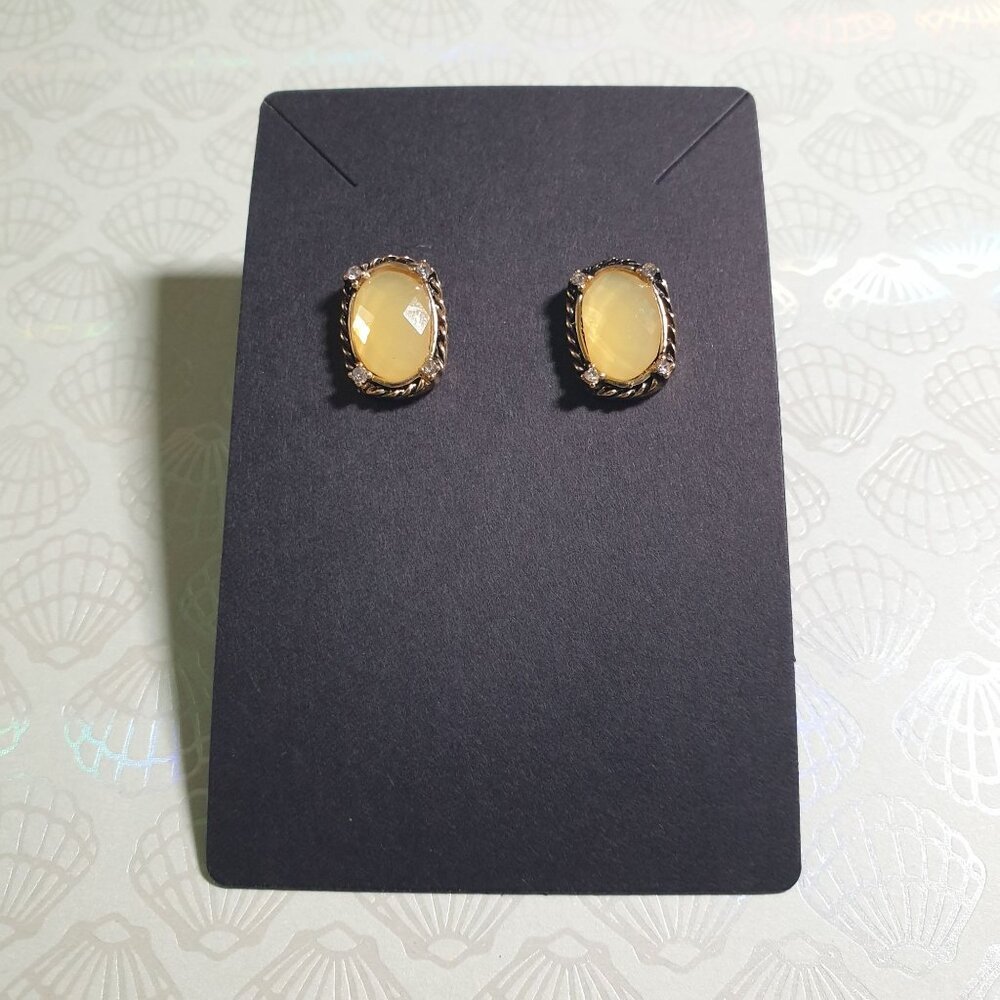 Vintage Yellow Oval Stone Stud Earrings Rope Style Gold Tone Trim Rhinestone